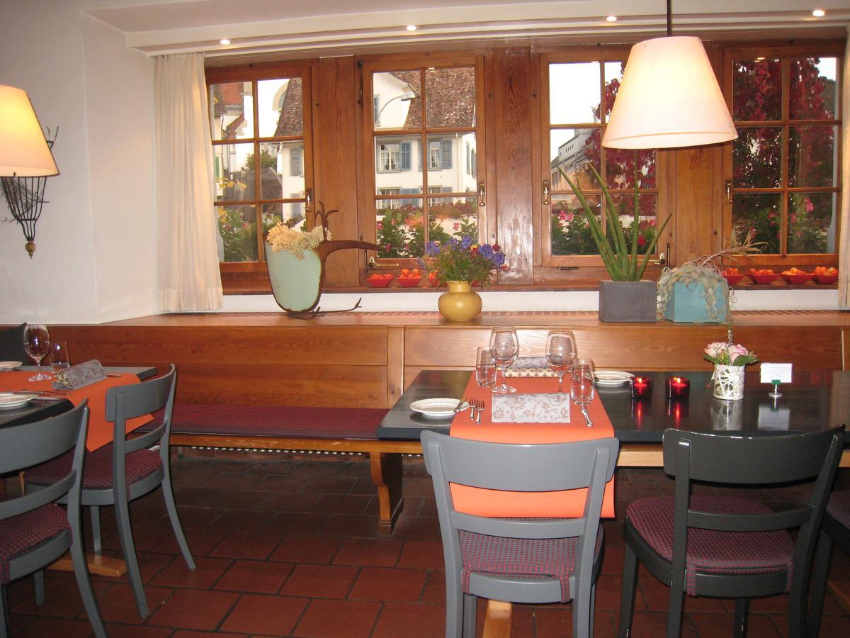 Hôtel Gasthaus Zum Trauben à Weinfelden Extérieur photo