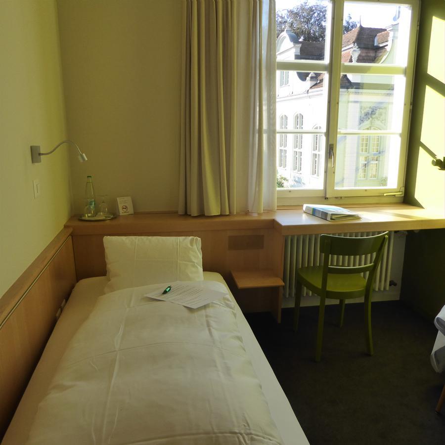 Hôtel Gasthaus Zum Trauben à Weinfelden Extérieur photo