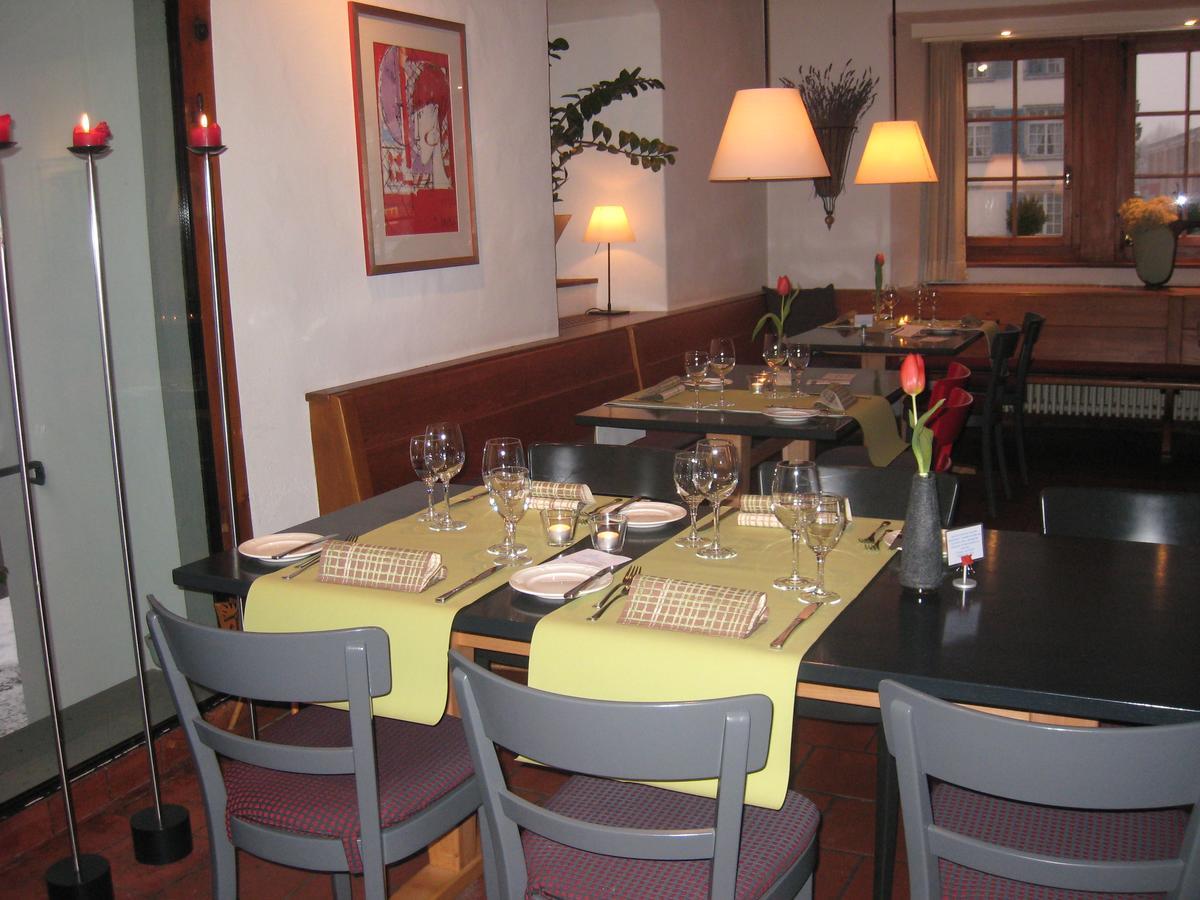 Hôtel Gasthaus Zum Trauben à Weinfelden Extérieur photo